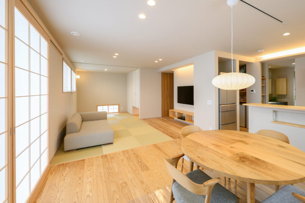 ダイニング・キッチン・リビング